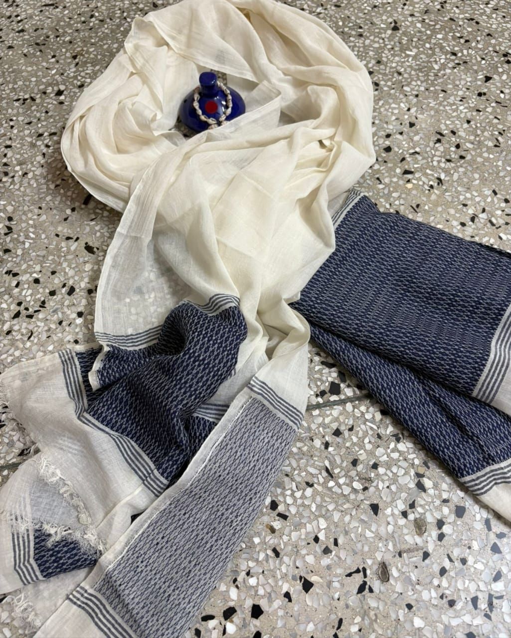 Cotton/ Woolen scarf with extra weft work